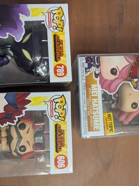 My hero academia Funko Pop 606, 681, 789 New In Box!